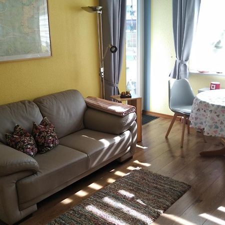 Haus Tertius - Strand- Und Hafennahe Ruhige Ferienwohnung 比苏姆 外观 照片