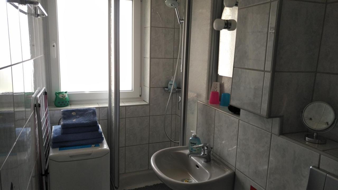 Haus Tertius - Strand- Und Hafennahe Ruhige Ferienwohnung 比苏姆 外观 照片