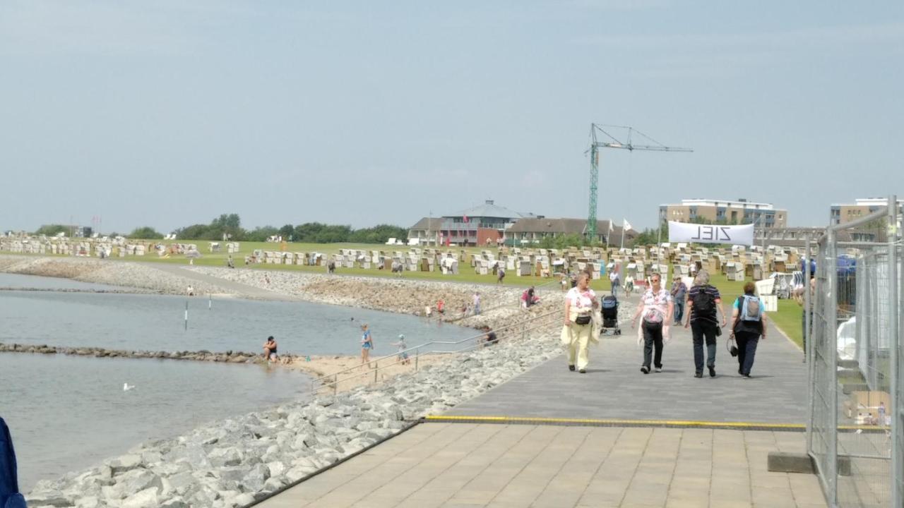 Haus Tertius - Strand- Und Hafennahe Ruhige Ferienwohnung 比苏姆 外观 照片